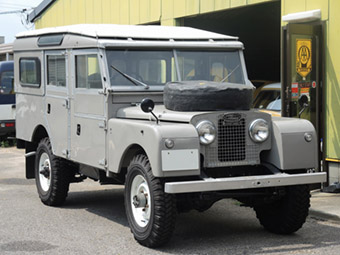 1958 Land Rover station wagon 107 Sr-1