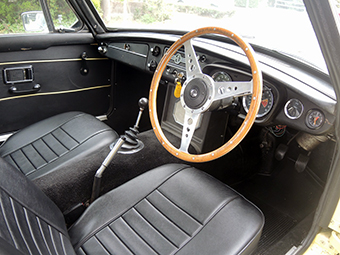 1969 MG-B GT