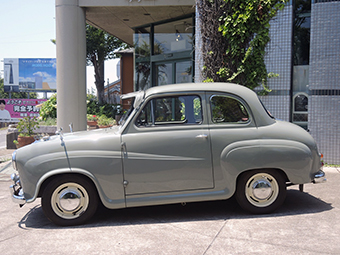 1957 AUSTIN A35